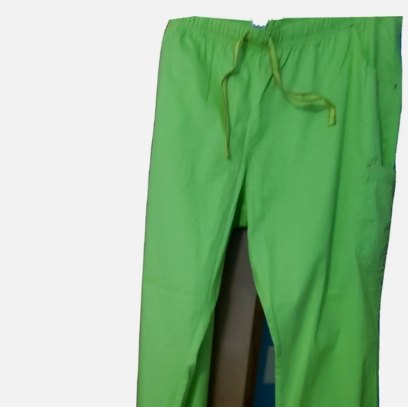 Scrub bottoms - Picture 2 of 2